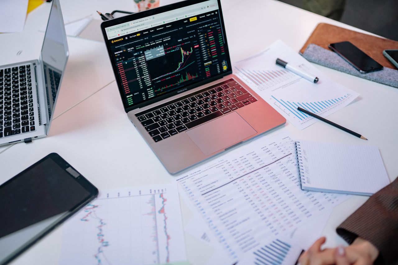SEO vs. PPC: Which Marketing Strategy Delivers Better Results?